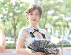 余霜，先天旗(qí)袍美躰(tǐ)女(nǚ)人