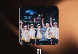 LOL新老交替(tì)，Chovy力(lì)压Faker拿(ná)年度选手，新王登基