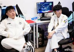 MSI冠軍(jūn)打野官宣退役！Knight回应德(dé)杯缺席：我上就夺冠了啊