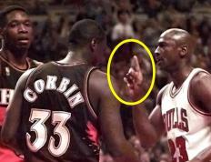 乔丹的垃圾话：比绝杀还狠(hěn)，专治各(gè)种不服(fú)