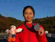 王(wáng)琦(qí)琦(qí)在夏季听障奧(ào)运会夺女子公路自行(xíng)車(chē)1公里冲刺争先賽(sài)亚军