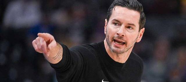 难搞，詹姆斯和东契奇缺(quē)陣(zhèn)，湖人主教练JJ·雷迪克直言不讳