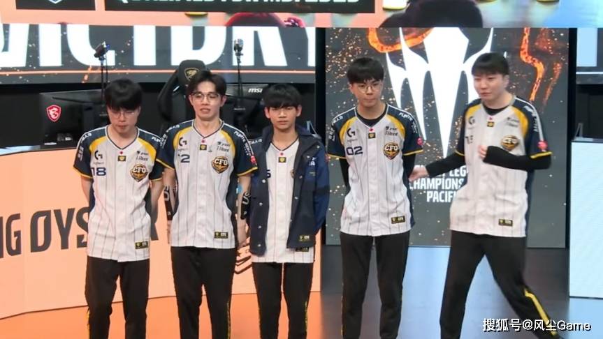 LOL全华班晋級(jí)世界(jiè)赛！Karsa泪洒赛场，FoFo：我真(zhēn)的有罪(zuì)？