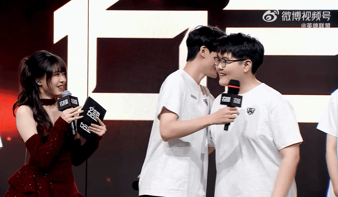 《英雄联盟》14周年,让“LOL大王”全都想起来了