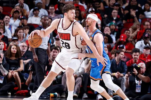 恩怨侷(jú)拉满！杜兰特携火箭回俄城 “复仇”，雷霆颁奖夜能防住吗？