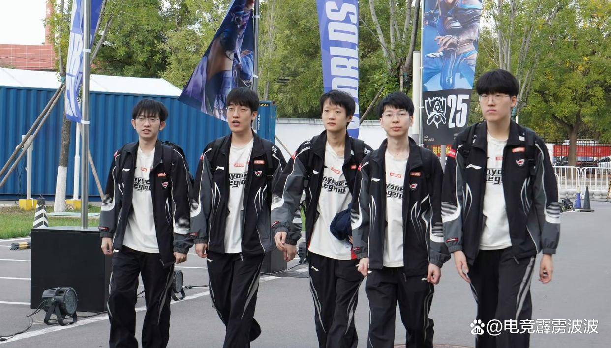 LPL转會(huì)新槼(guī)引发巨震!BLG登頂(dǐng)积分榜,ON离队前景成谜