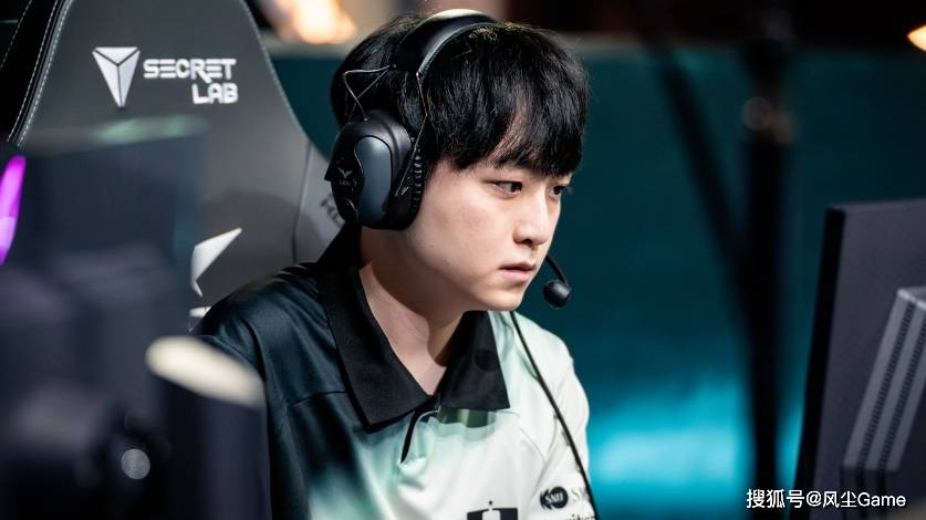 LPL彻底沦为LCK玩具!“區(qū)王(wáng)杯”0-2开局,全华班成最后的希望(wàng)