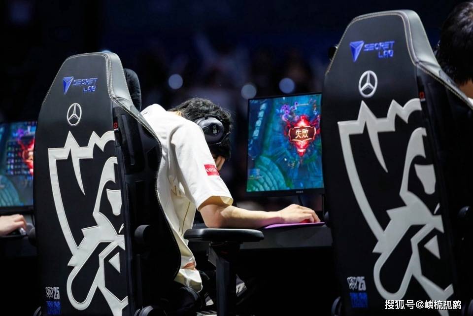 LOL比赛設(shè)置局内战术暫(zàn)停？为什么我觉得此举很抽(chōu)象，不可(kě)行！