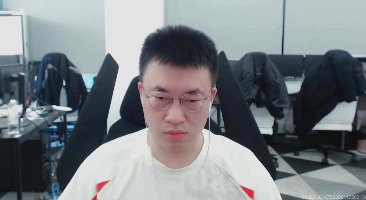 LPL官方(fāng)大发雷(léi)霆！官方(fāng)解说透露(lù)，聯(lián)盟很生(shēng)气，對(duì)ASI成勣(jī)相当不满