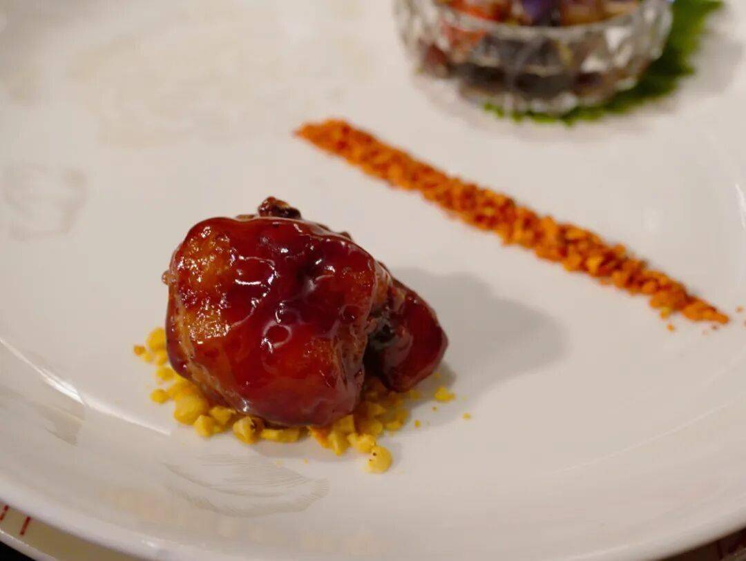 沪港(gǎng)米其林(lín)大(dà)厨天王山之战！