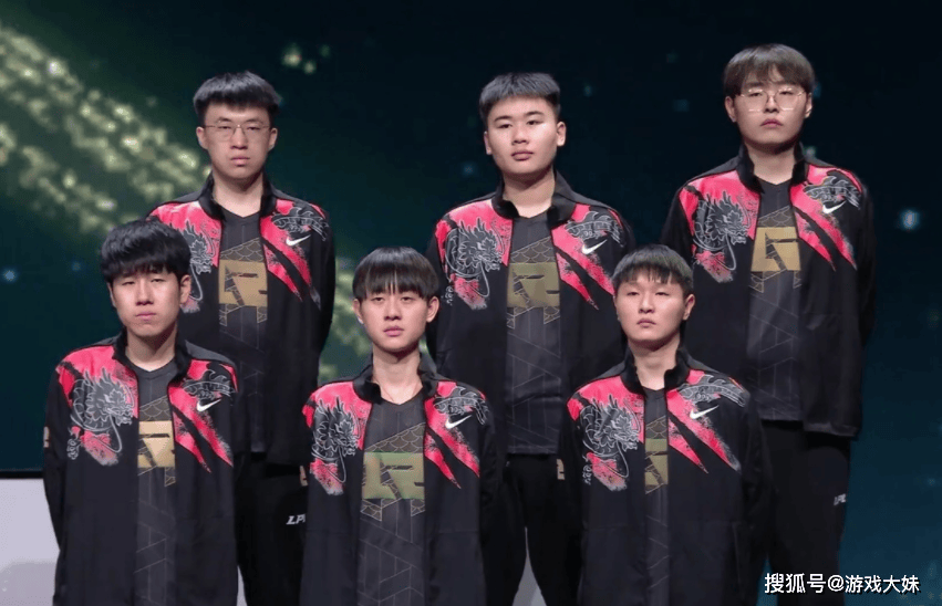 LPL新赛季(jì)戰(zhàn)队公(gōng)布，一支(zhī)戰(zhàn)队静悄悄退出，資(zī)金链彻底断裂(liè)